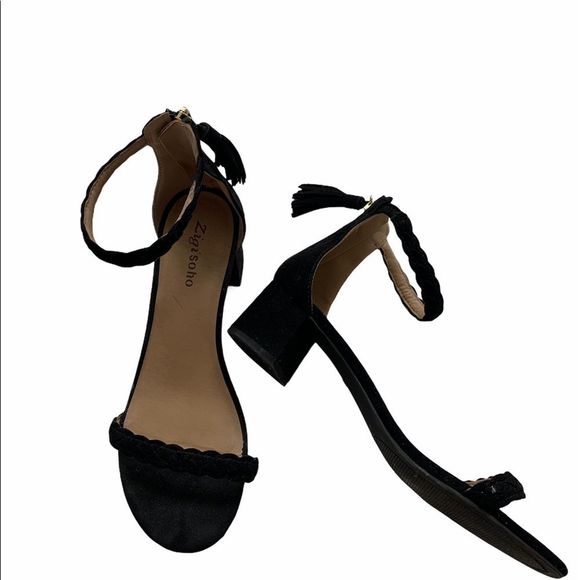 Zigi Soho Shoes - Zigi Soho Carlotta Sandal - Black size 8